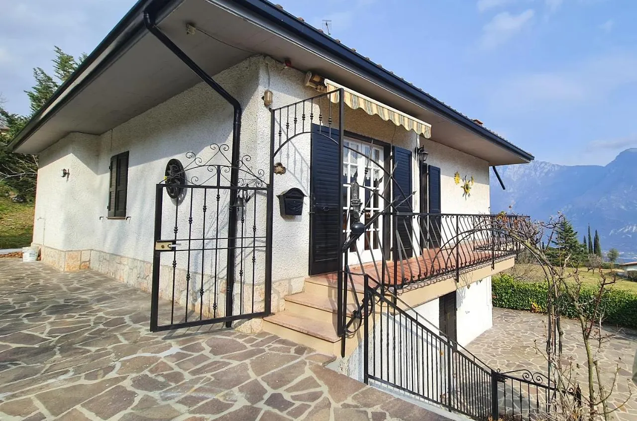 Country House Casa Marisa Garden And Lake View By Garda Domus Mea Tremosine